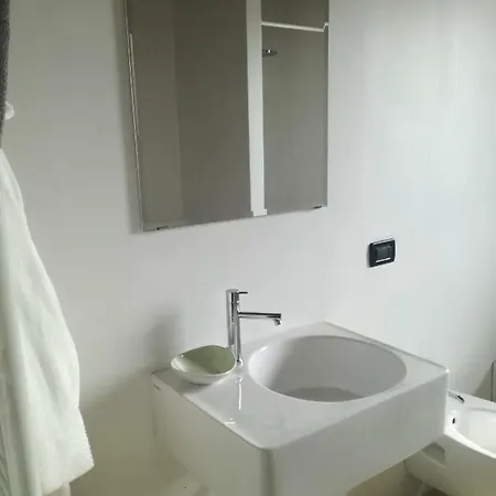Attico In Zona Διαμέρισμα *